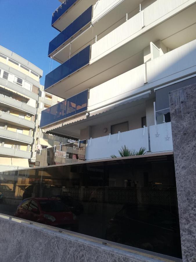 Levante Waterfront Барі Екстер'єр фото